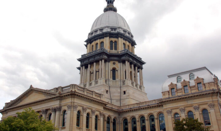 Illinois Democrats Deny Police-Aid Plan Was Introduced to Blunt Criticism of ‘Safe-T Act’